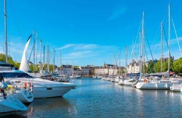 Vannes, ville attractive pour les professions libérales : pourquoi y implanter son activité ?