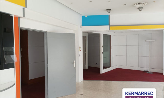 location Bureaux 378.00 m²