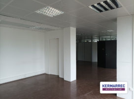 location Bureaux 290.00 m² Nantes 44