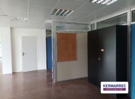 location Bureaux 290.00 m² Nantes 44
