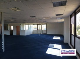 location Bureaux 352.00 m² Carquefou 44