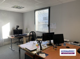 achat Bureaux 204.00 m² Chartres-de-Bretagne 35