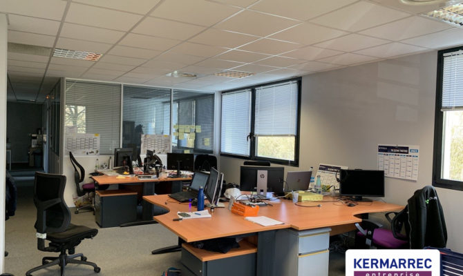 achat Bureaux 204.00 m²