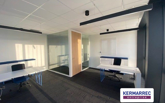 location Bureaux 408.00 m²