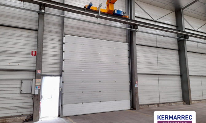 location Local d'activité 1130.00 m²