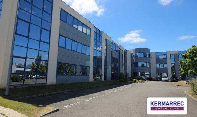 location Bureaux 250.00 m²