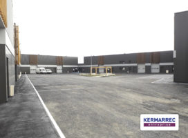 location Local d'activité 350.00 m² Pacé 35