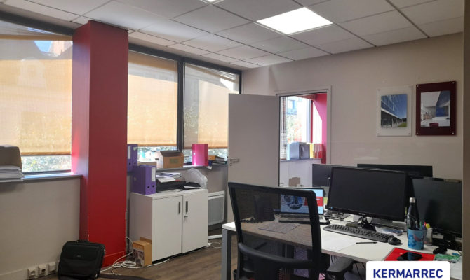 achat Bureaux 151 m²