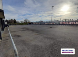 location Local d'activité 900.00 m² Noyal-sur-Vilaine 35