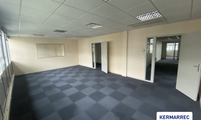 achat Bureaux 347.00 m²