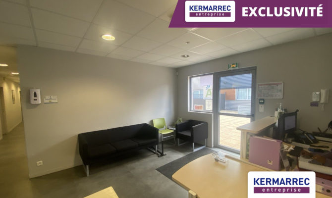 location Bureaux 150.00 m²