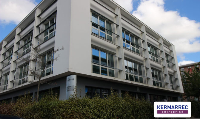 location Bureaux 347.00 m²