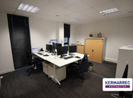 location Bureaux 485.00 m² Vannes 56