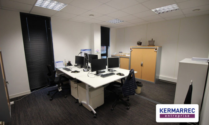 location Bureaux 485.00 m²