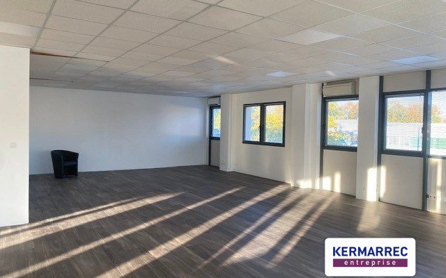 achat Bureaux 210.00 m²