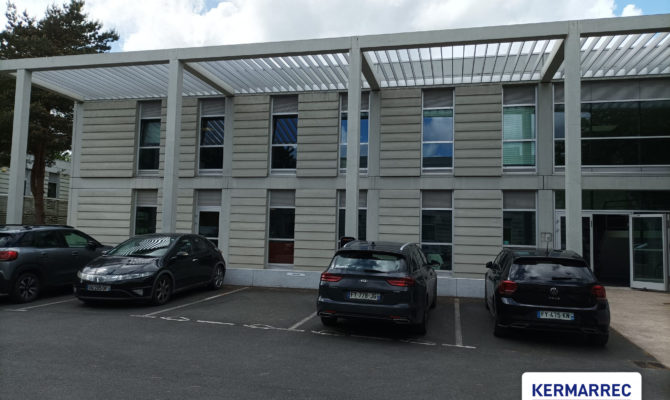 location Bureaux 203.00 m²