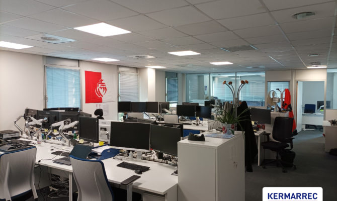 location Bureaux 203.00 m²