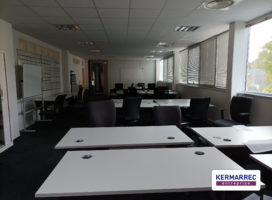 location Bureaux 2352.00 m² La Chapelle-sur-Erdre 44
