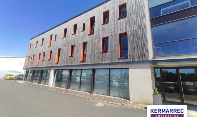 location Bureaux 94.00 m²