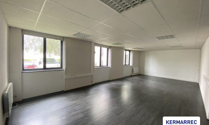 location Bureaux 95.00 m²