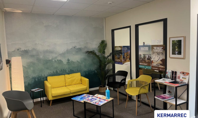 location Bureaux 100.00 m²
