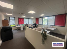location Bureaux 100.00 m² Haute-Goulaine 44