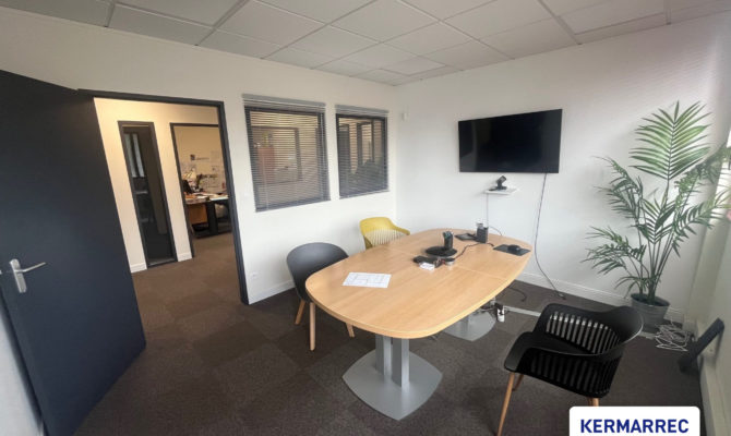 location Bureaux 100.00 m²