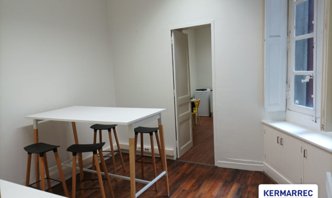 location Bureaux 88.00 m²