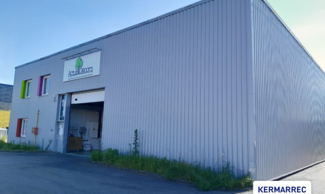 location Local d'activité 670.00 m²