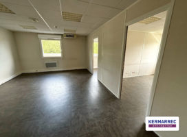location Bureaux 100.00 m² Vannes 56