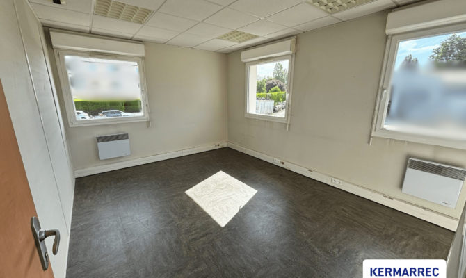 location Bureaux 100.00 m²