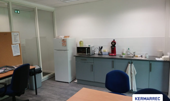 achat Bureaux 187.00 m²