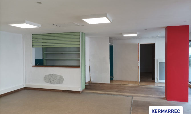 location Bureaux 74.00 m²