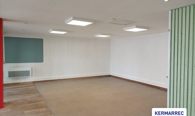 location Bureaux 74.00 m²