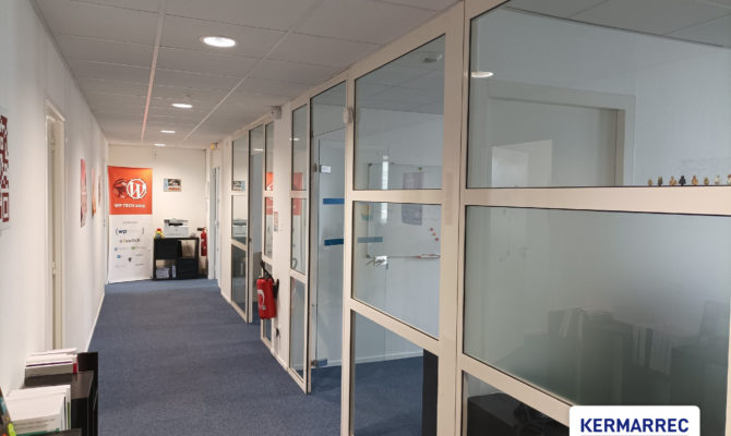 location Bureaux 179.00 m²