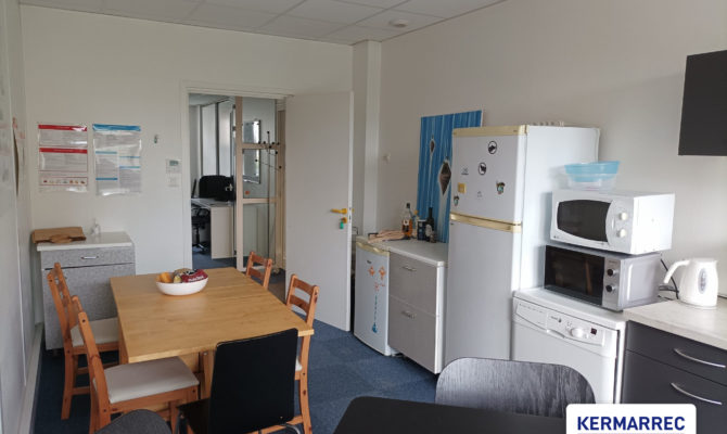 location Bureaux 179.00 m²