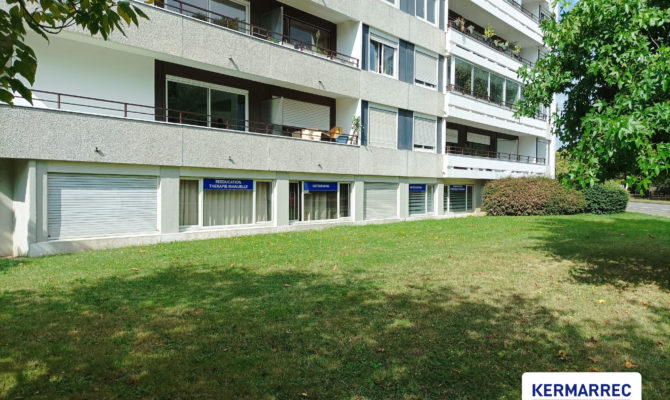 achat Bureaux 203.00 m²