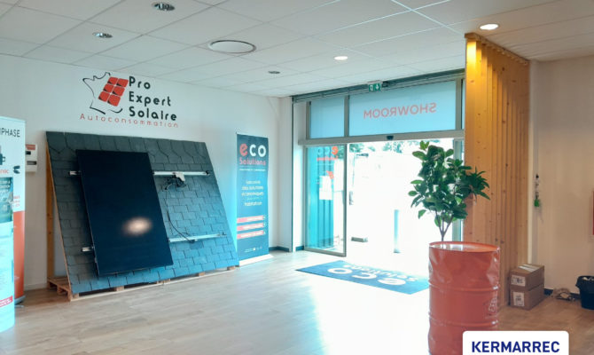 location Local d'activité 395.00 m²