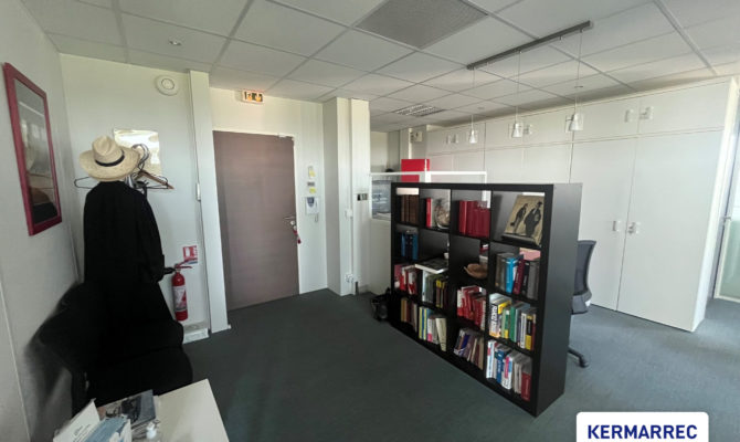location Bureaux 149.00 m²