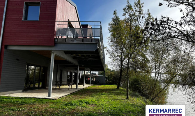 location Bureaux 92.00 m²