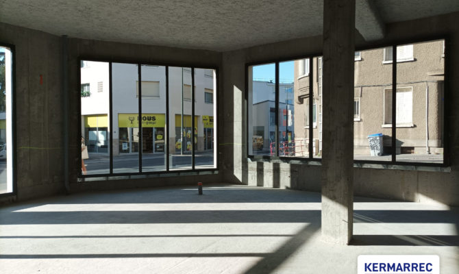 location Local Commercial 92.00 m²