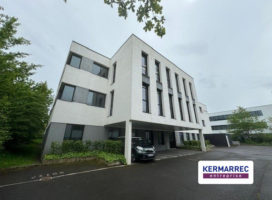 location Bureaux 325.00 m² Rennes 35