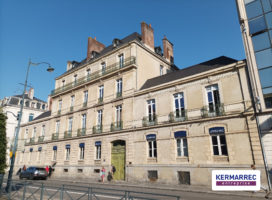 location Bureaux 292.00 m² Rennes 35