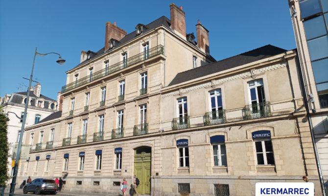 location Bureaux 292.00 m²