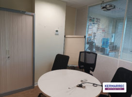 location Bureaux 155.00 m² Rezé 44