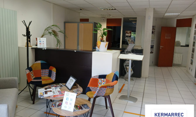location Bureaux 180.00 m²