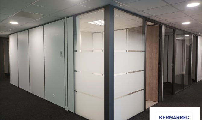 location Bureaux 163.68 m²