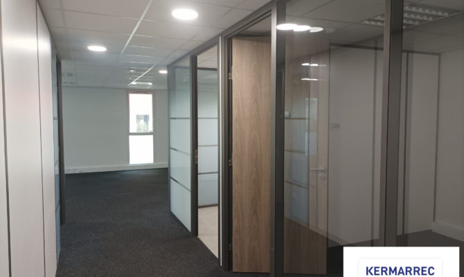 location Bureaux 186.58 m²