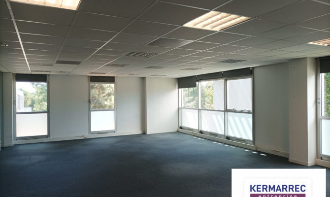 location Bureaux 258.63 m²