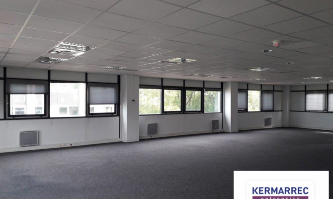 location Bureaux 387.00 m²